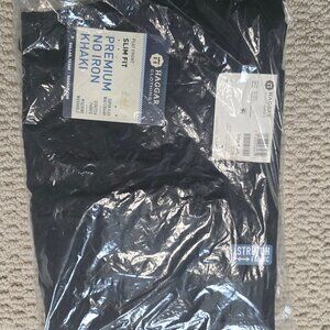 Haggar Flat Front Slim Fit Khaki, Navy 34w x 36l